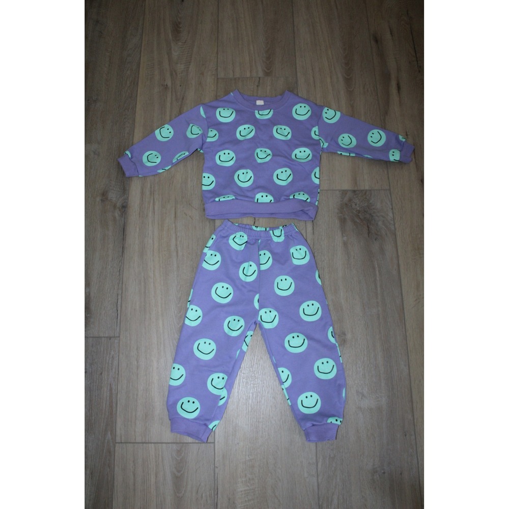 Miniolie Kids Purple Smiley Face Sweatshirt and Sweatpants Set Size 3-5T